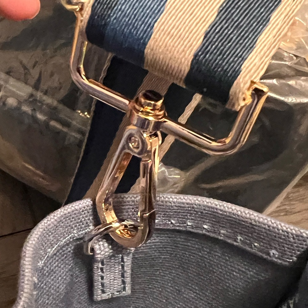 Marc Jacobs Light Blue Crossbody Tote Bag - Picture 16 of 16